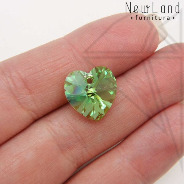 Кристаллы Сваровски сердечки 14 мм (Peridot)