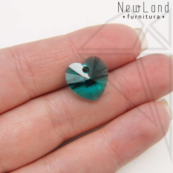 Кристаллы Сваровски сердечки 14 мм (Blue Zircon)