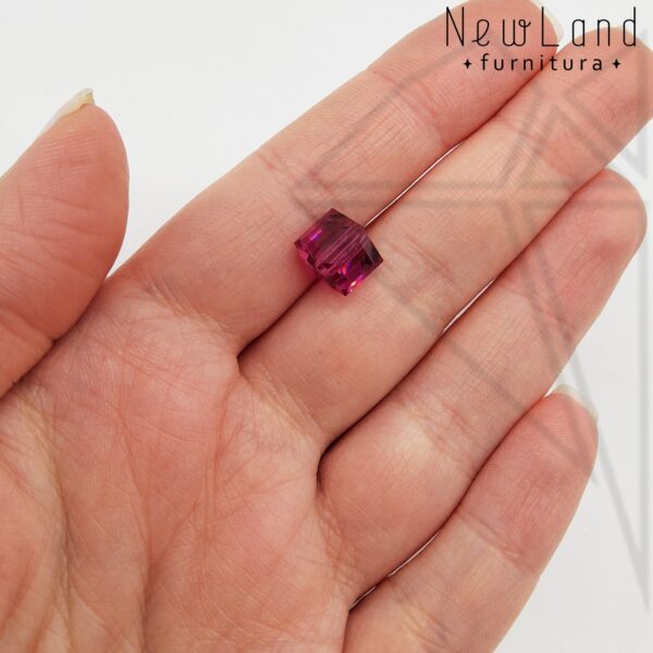 Бусина кристалл Сваровски 8 мм (Ruby)